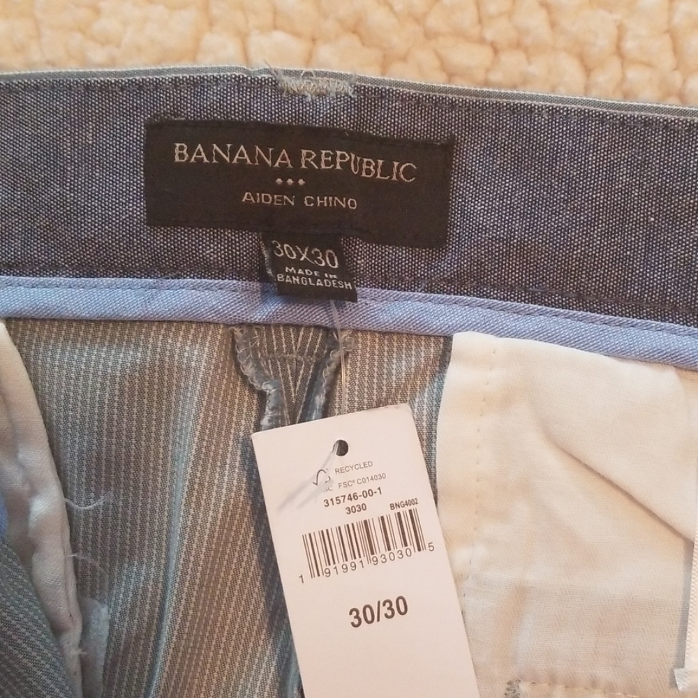 Men's Banana Republic Aiden Chino blue stripe pant
